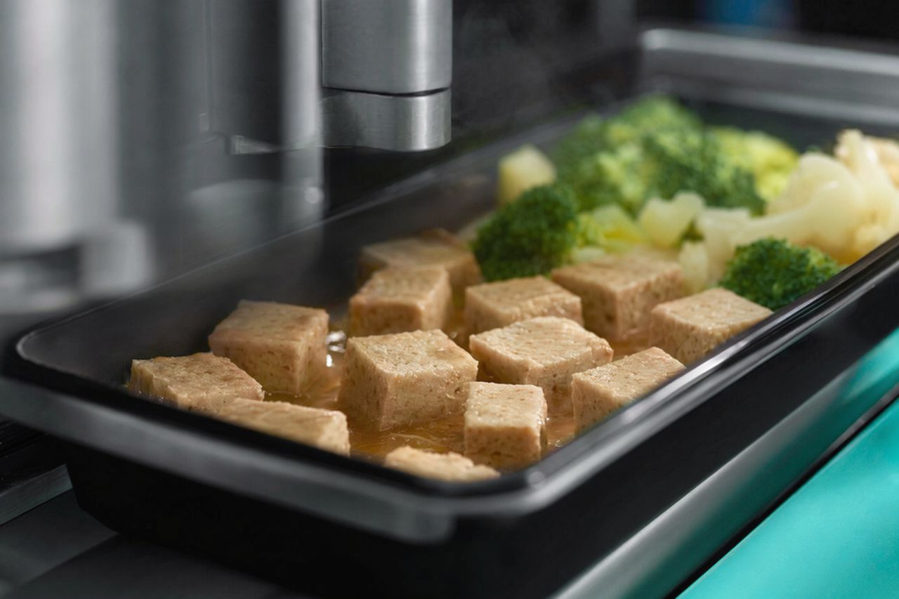 Transglutaminase for Ready Meals and Prepared Food Manufacturing